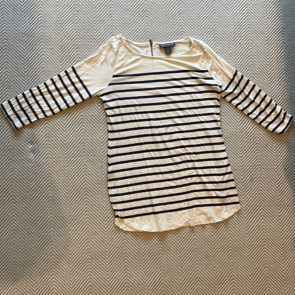 A Pea in the Pod Maternity Top